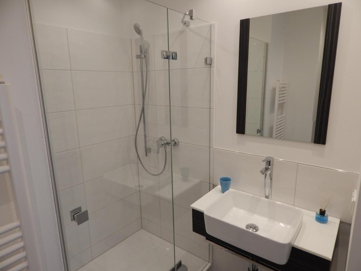 Design Sleepy Cologne Aparthotel Bilik gambar
